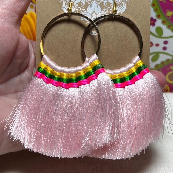 Large Fan Tassel Earrings Pink Hoops Long Smooth Silky Fringe Drop Dangles NWT - Picture 4 of 5